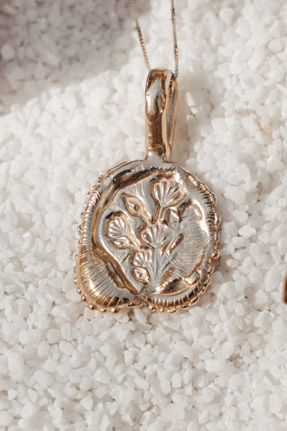 Flora Pendant